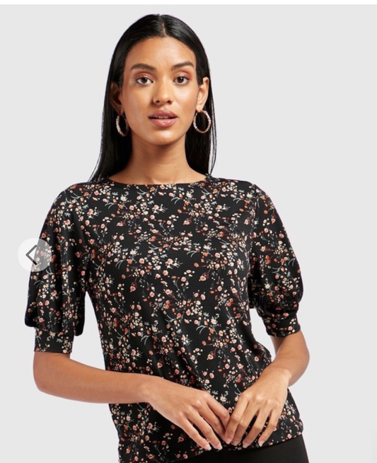 Floral Print Top with Volume Short Sleeves